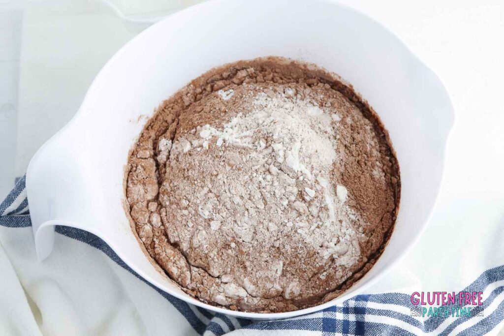 dry ingredients in chocolate cupcakes